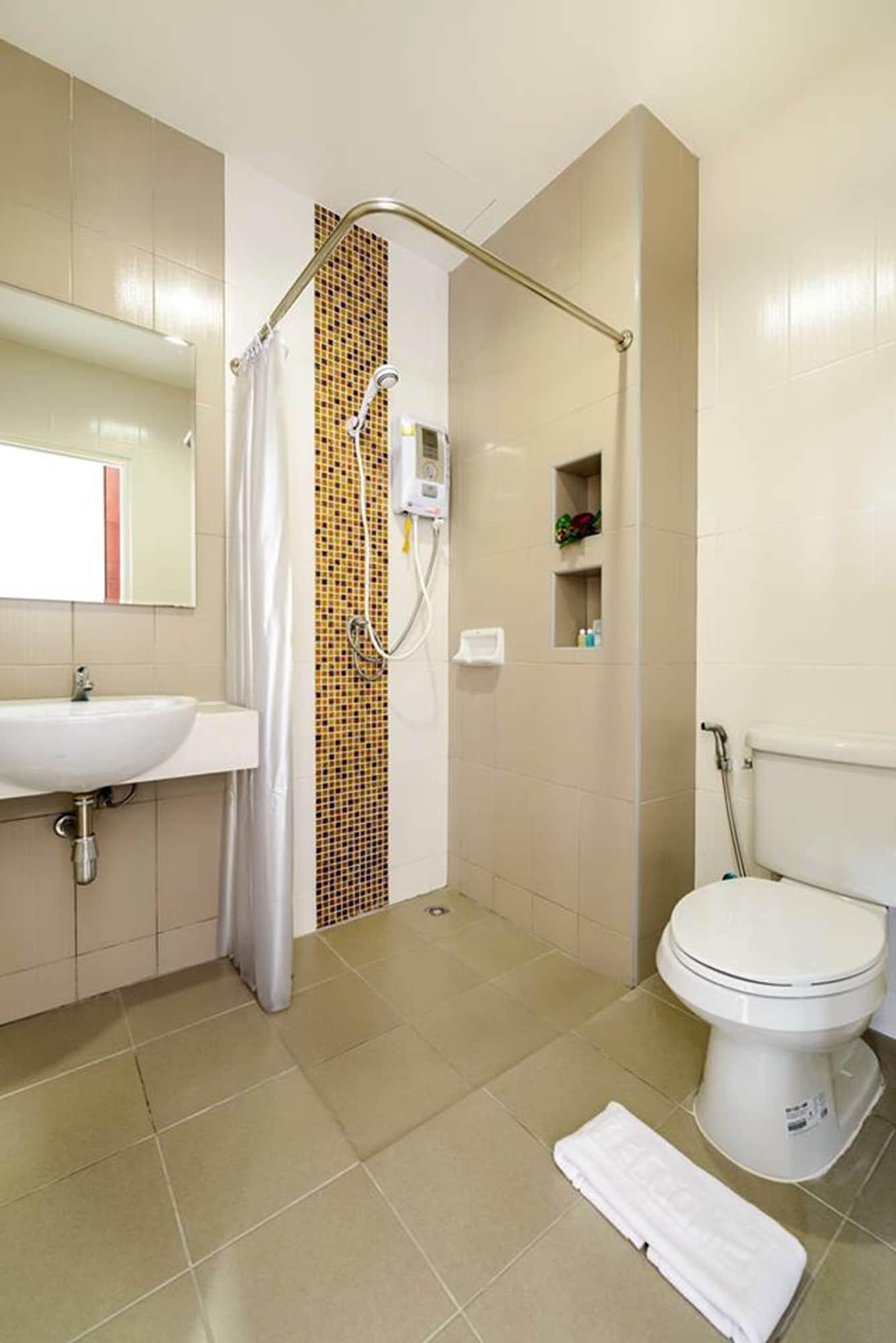 The Topaz Residence Phuket Town Exterior foto